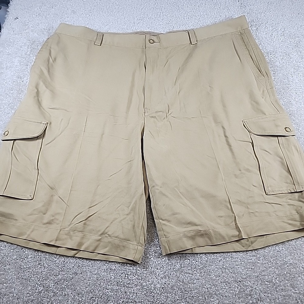 Tommy Bahama Cargo Shorts Mens 44 Khaki Tan 100% Silk Relaxed Utility Pocket